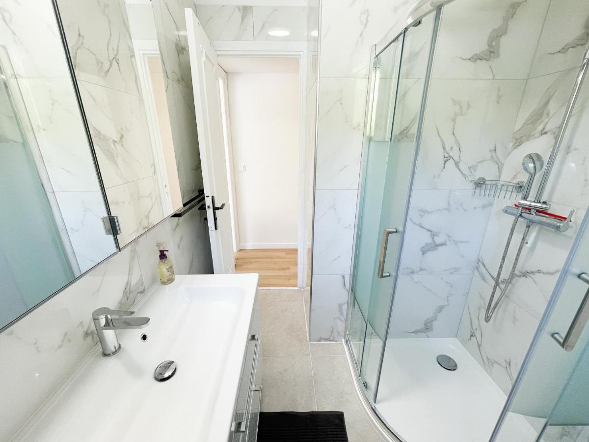 Studio Bord De Mer 3 Menton Luaran gambar