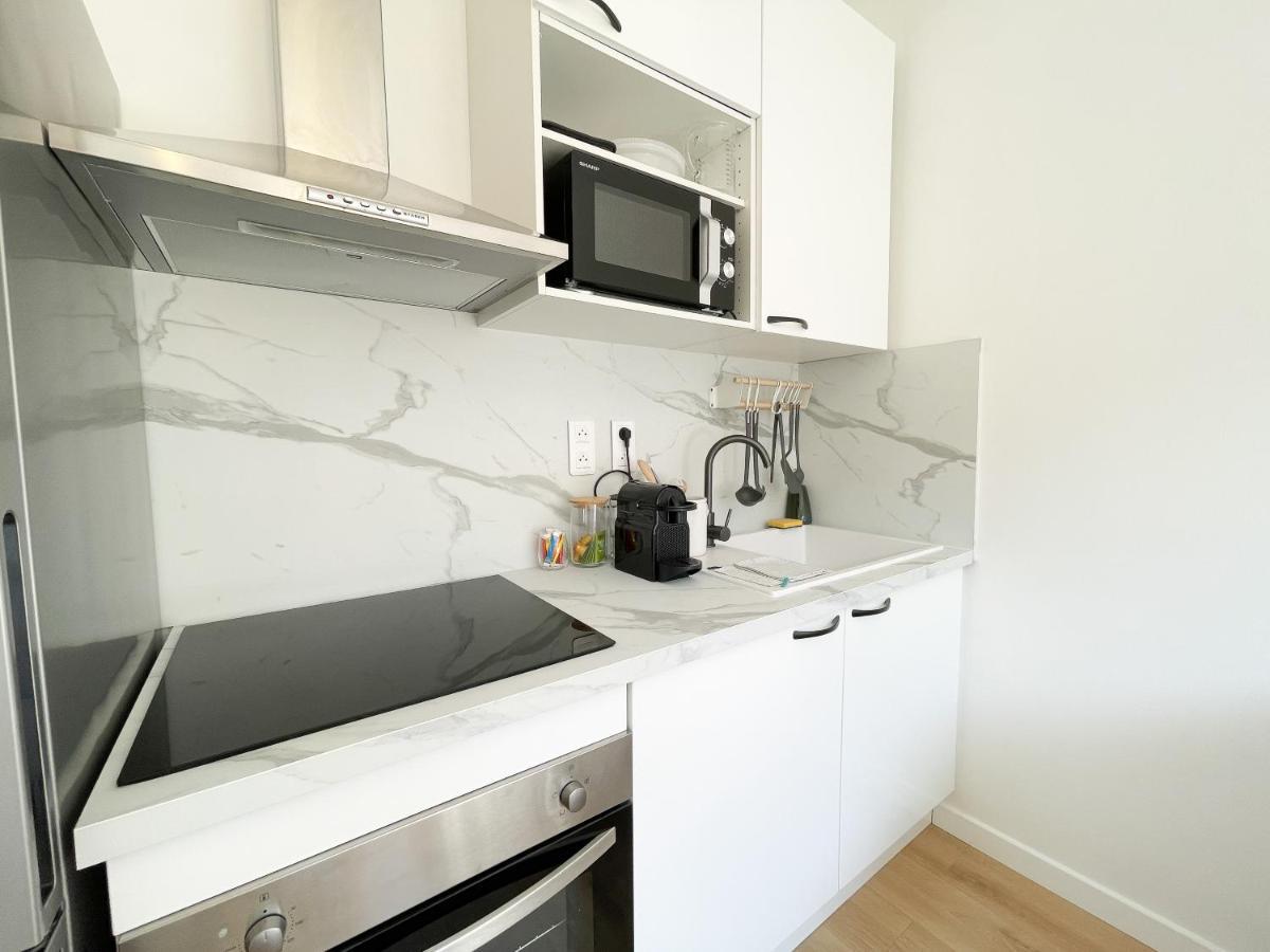 Studio Bord De Mer 3 Menton Luaran gambar
